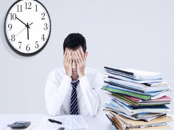 stress organizzativo da sovraccarico di lavoro